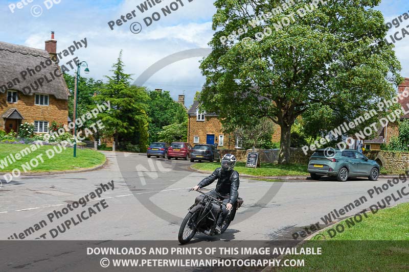 Vintage motorcycle club;eventdigitalimages;no limits trackdays;peter wileman photography;vintage motocycles;vmcc banbury run photographs